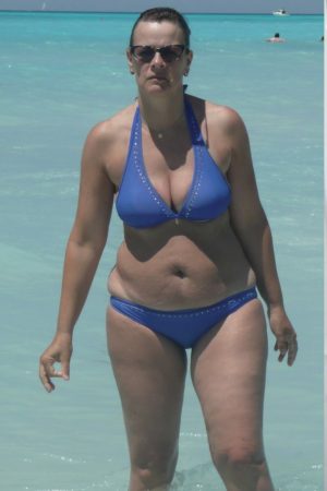 Nudité sous les étoiles, ça te dit ? Elodie - rencontre-Naturiste-La Seyne-sur-Mer